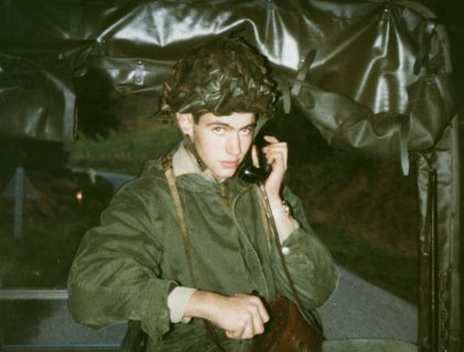 Photo prise lors de mon service militaire en 1979. J'étais radio du lieutenant .